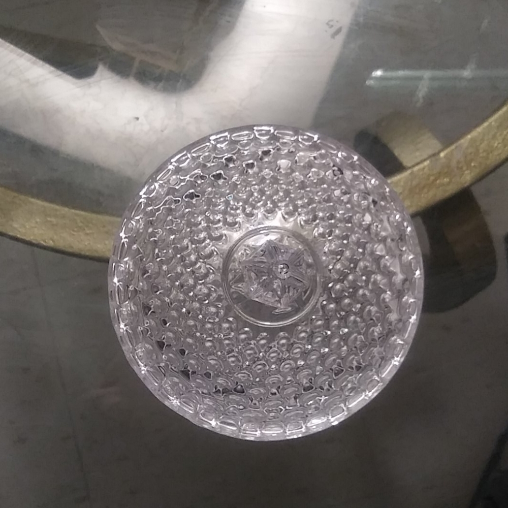 A glass to store ur money or change